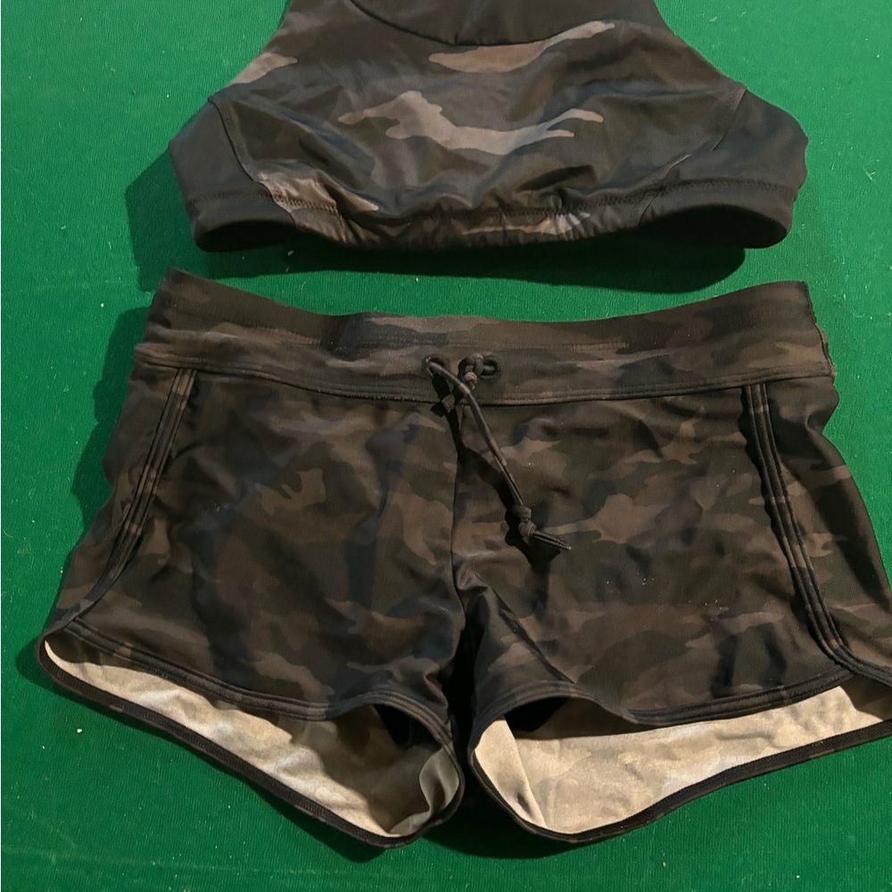 Athleta Camo Bathing Suit-2 piece
